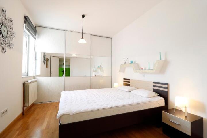 Savamala Luxury Apartment Belgrado Esterno foto