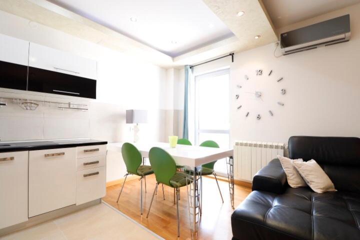 Savamala Luxury Apartment Belgrado Esterno foto