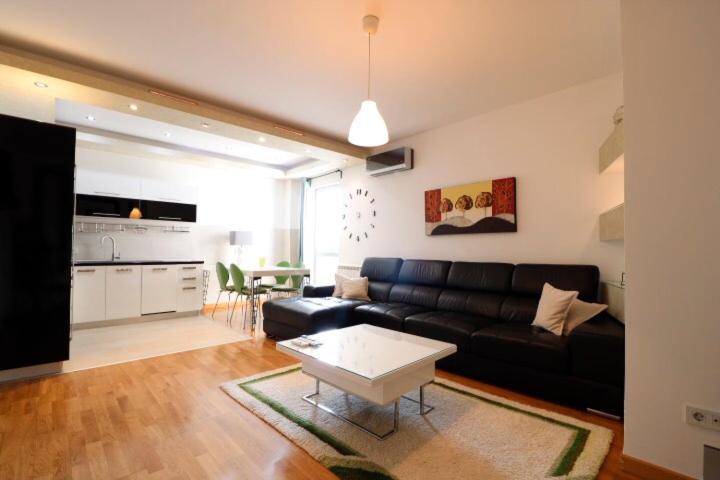 Savamala Luxury Apartment Belgrado Esterno foto